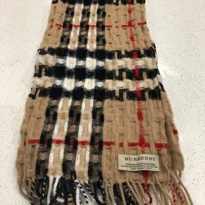 Burberry scarf